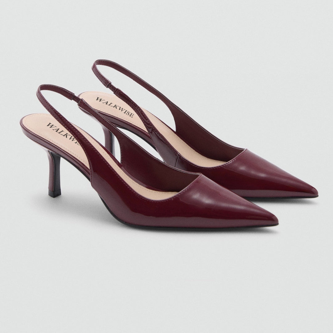 Pointed shoes with Mehroon patent leather effect